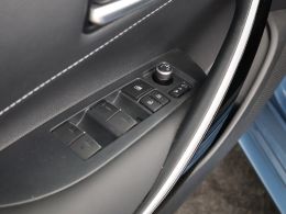 Toyota Corolla_Touring_Sports