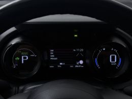 Mazda 2_Hybrid
