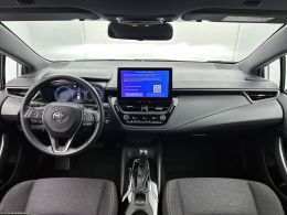 Toyota Corolla_Touring_Sports