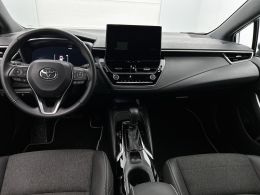 Toyota Corolla_Touring_Sports