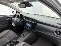 Toyota Auris_Touring_Sports