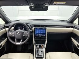 Lexus LBX