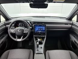 Lexus LBX