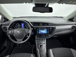 Toyota Auris_Touring_Sports