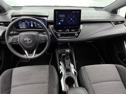 Toyota Corolla_Touring_Sports