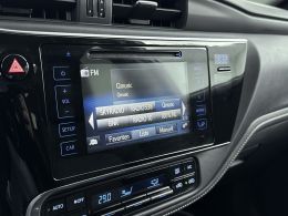 Toyota Auris_Touring_Sports