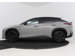 Lexus RZ