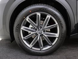 Lexus LBX