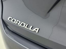 Toyota Corolla_Touring_Sports