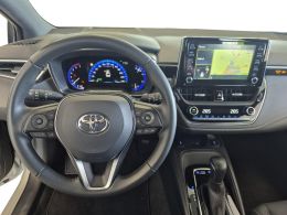 Toyota Corolla_Touring_Sports