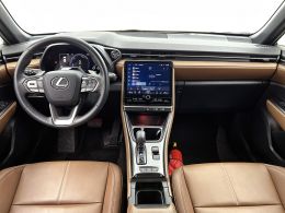 Lexus LBX