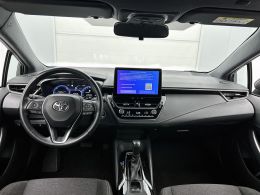 Toyota Corolla_Touring_Sports