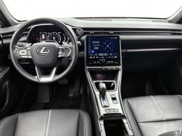 Lexus LBX