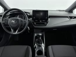 Toyota Corolla_Touring_Sports