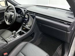 Lexus LBX