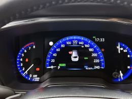 Toyota Corolla_Touring_Sports