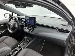 Toyota Corolla_Touring_Sports