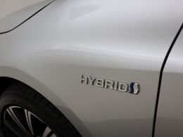 Toyota Corolla_Touring_Sports