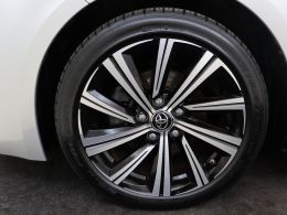 Toyota Corolla_Touring_Sports