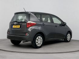 Toyota Verso-S