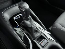 Toyota Corolla_Touring_Sports