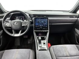 Lexus LBX