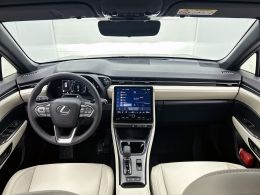 Lexus LBX