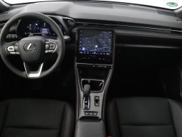 Lexus LBX