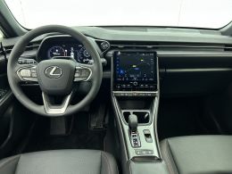 Lexus LBX