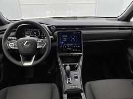 Lexus LBX