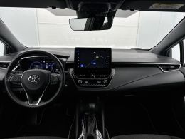 Toyota Corolla_Touring_Sports
