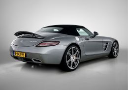 Mercedes-Benz SLS_Roadster