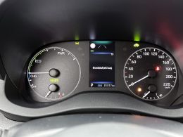 Mazda 2_Hybrid