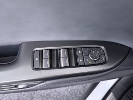 Lexus RZ
