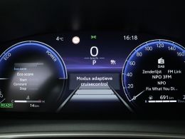 Toyota Corolla_Touring_Sports