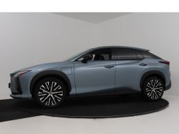 Lexus RZ