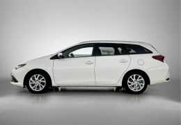 Toyota Auris_Touring_Sports