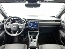 Lexus LBX