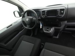 Toyota PROACE_Electric_Worker
