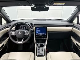 Lexus LBX