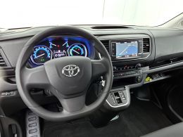 Toyota PROACE_Electric_Worker