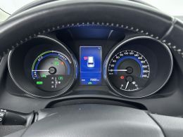 Toyota Auris_Touring_Sports