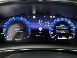 Toyota Corolla_Touring_Sports