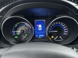 Toyota Auris_Touring_Sports