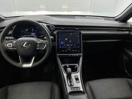 Lexus LBX