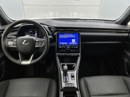Lexus LBX