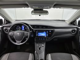 Toyota Auris_Touring_Sports