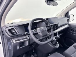 Toyota ProAce_Long_Worker