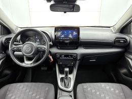 Mazda 2_Hybrid
