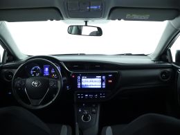Toyota Auris_Touring_Sports